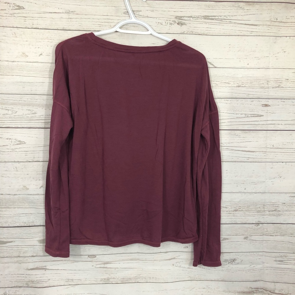 CALVIN KLEIN PERFORMANCE LONG SLEEVE TEE - Picture 5 of 5